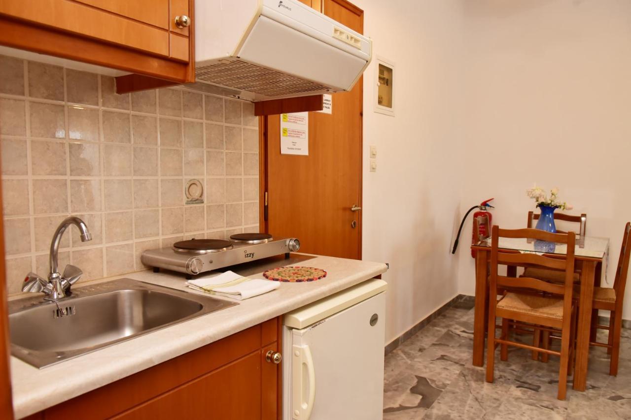 Filoxenia Apartments 2 팔라이오코라 외부 사진