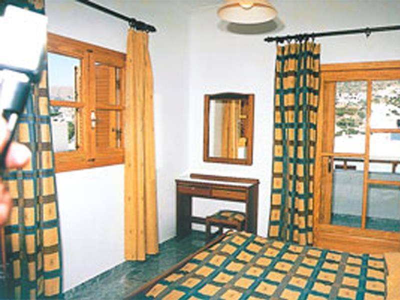 Filoxenia Apartments 2 팔라이오코라 외부 사진