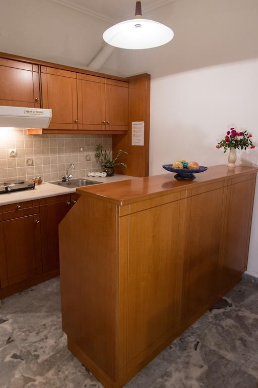 Filoxenia Apartments 2 팔라이오코라 외부 사진